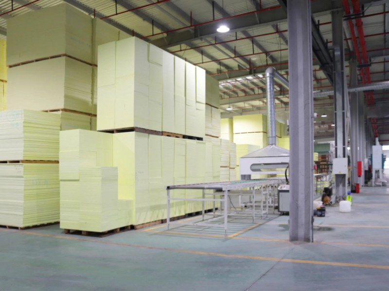 為(wèi)什(shén)麽越來(lái)越多(duō)人(rén)選擇保溫擠塑闆？